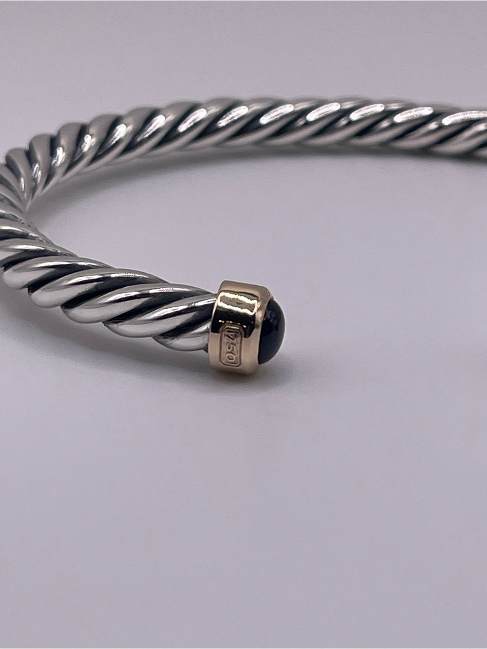 David Yurman Cable Cuff Bracelet with 18K Yellow Gold and Black Onyx, 6mm - Picture 3 of 14